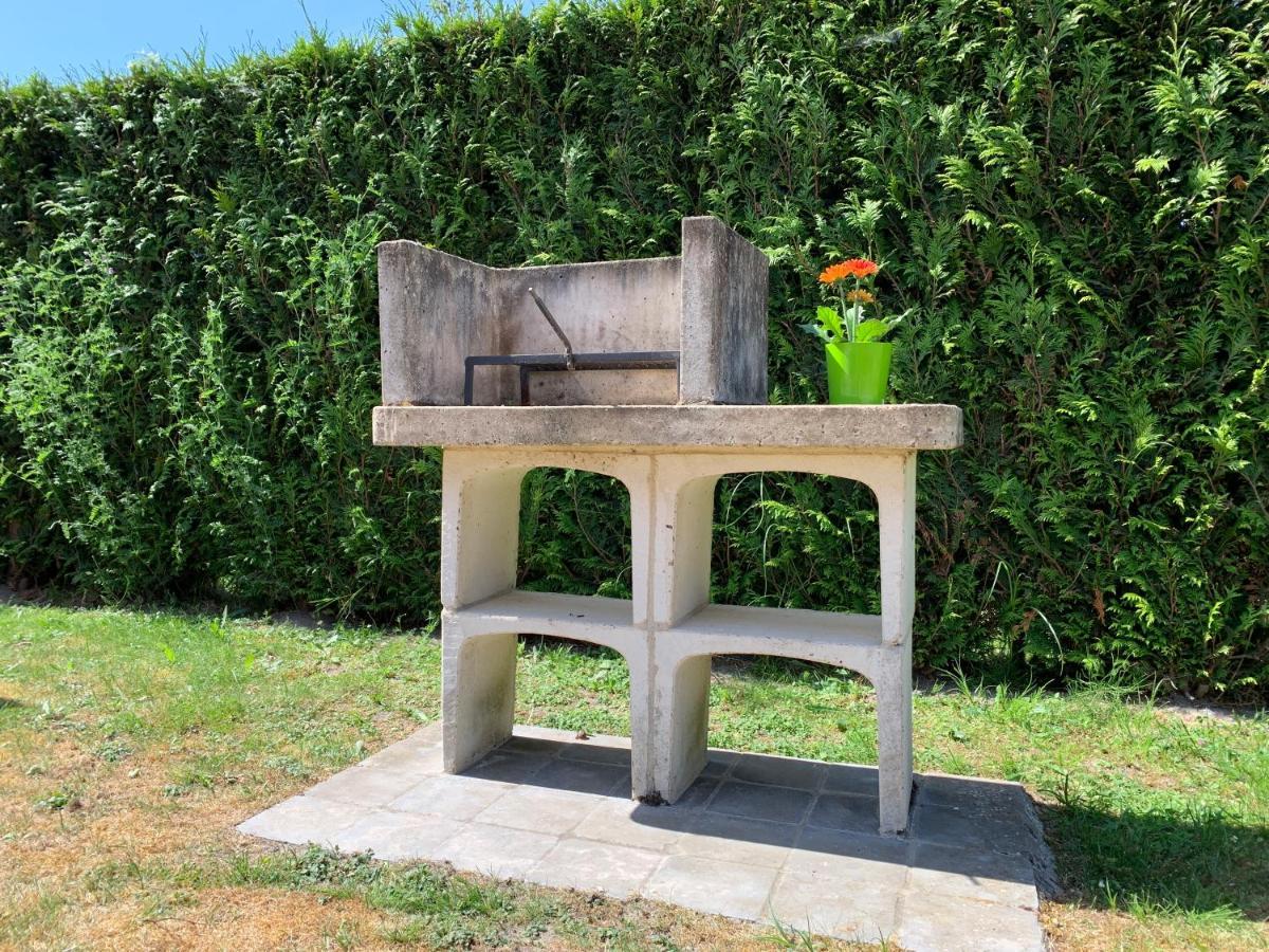 Maison De Florette Groffliers Luaran gambar